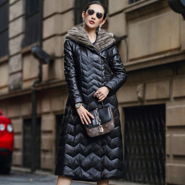 high quality 100% New Fashion Winter Warm Sheepskin Coat Women's Leather Jacket Black Plus size 4XL Winter Outerwear