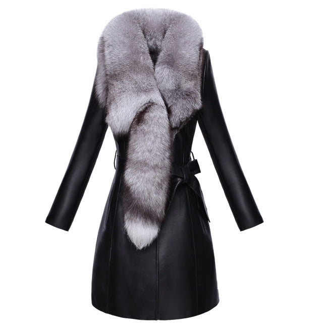 YAGENZ Plus size Leather Jacket Women High-quality Faux Leather Jacket Winter Fur Coat Fox Fur Collar Coat Quality Assurance 602
