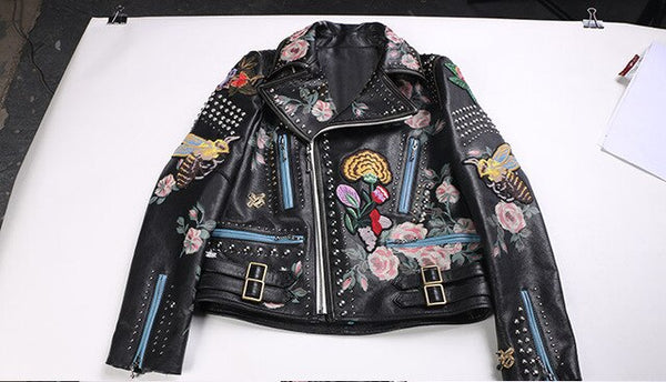Chic women's rivets biker jackets Fashion embroidered PU leather jackets high quality leather short coat E957